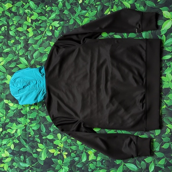 Men's 90's Inspired Xersion Athleisure Quarter Zip Hoodie - Picture 6 of 10